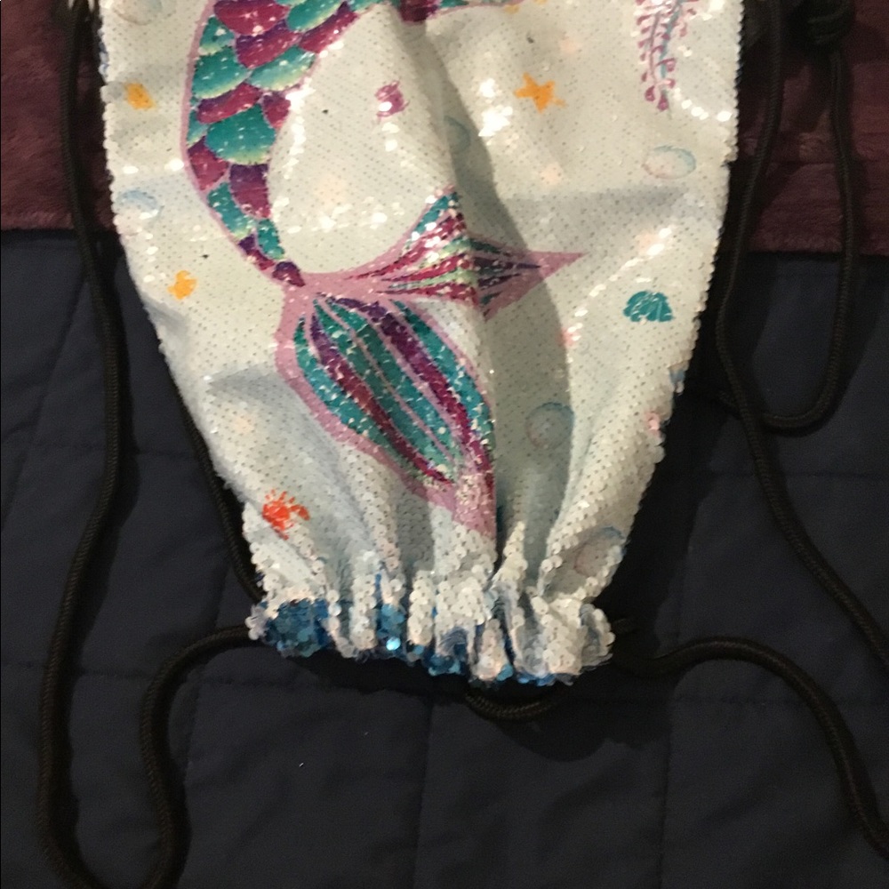 Sequin Backpack! - Picture 7 of 13